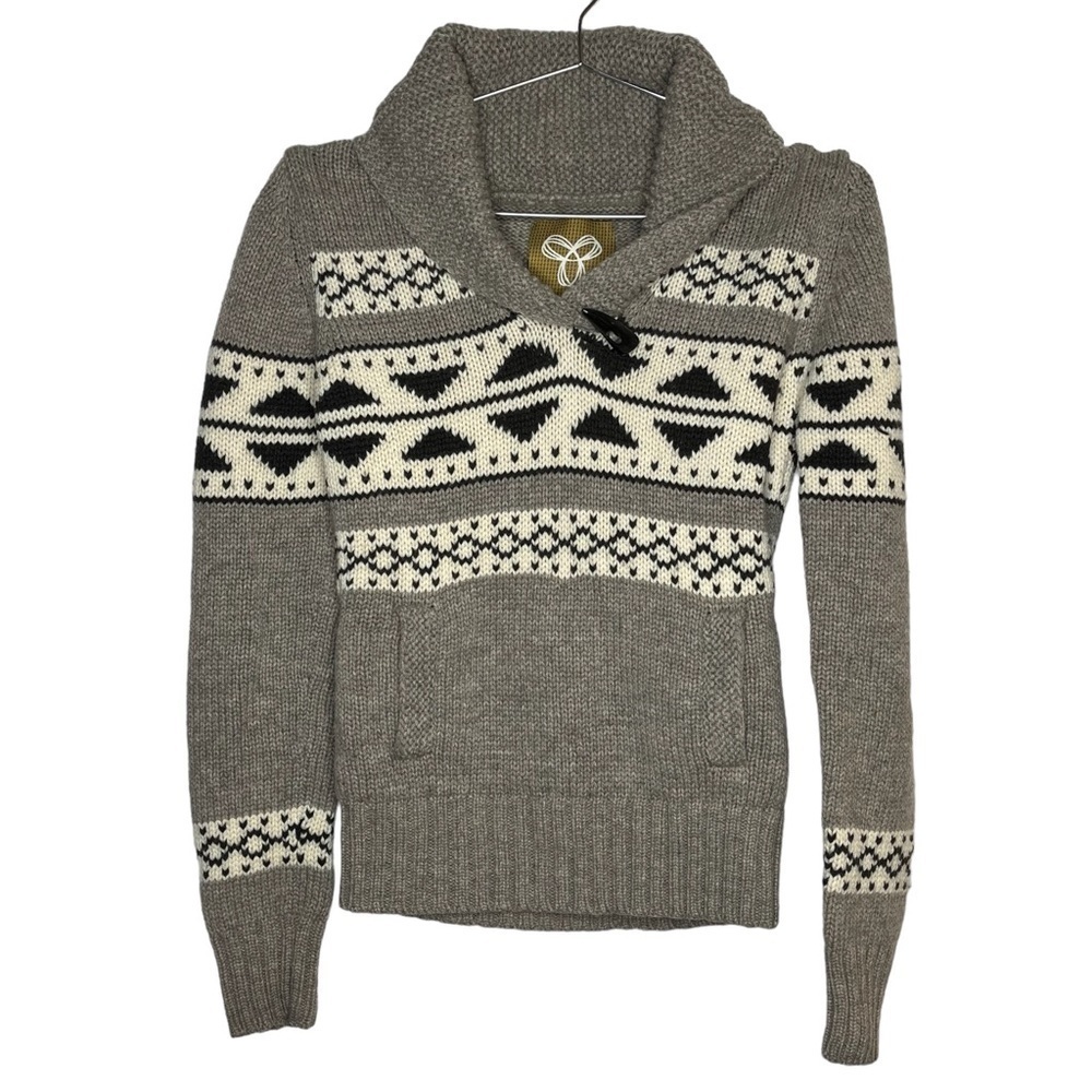 TNA Aritzia Cowichan 100% Lambs Wool Sweater Earth Tones Cozy Comfy